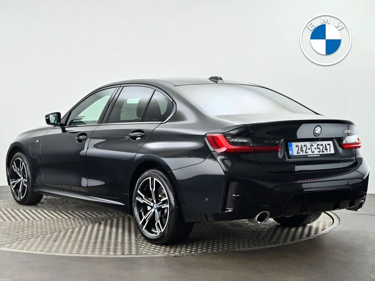BMW 3-Series 330e M Sport Saloon - Image 2