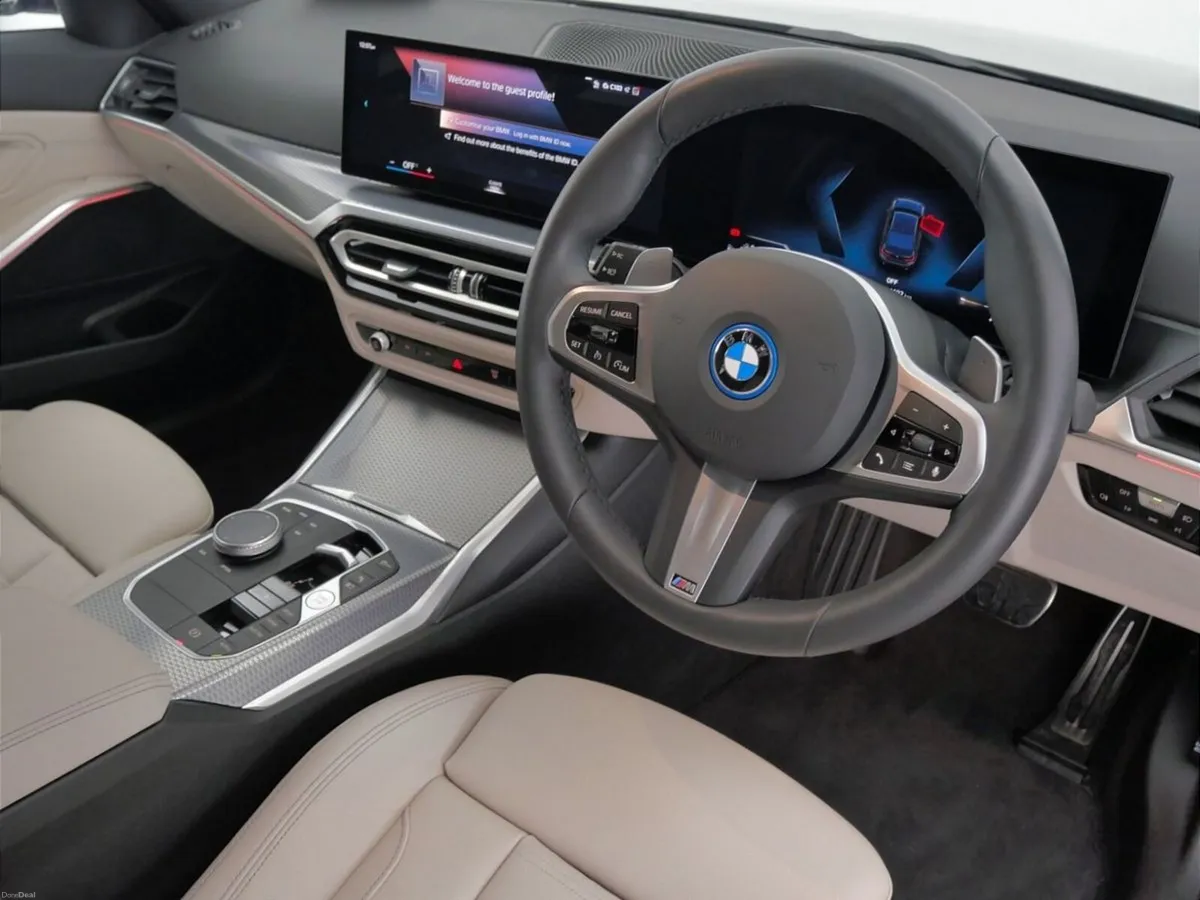 BMW 3-Series 330e M Sport Saloon - Image 6