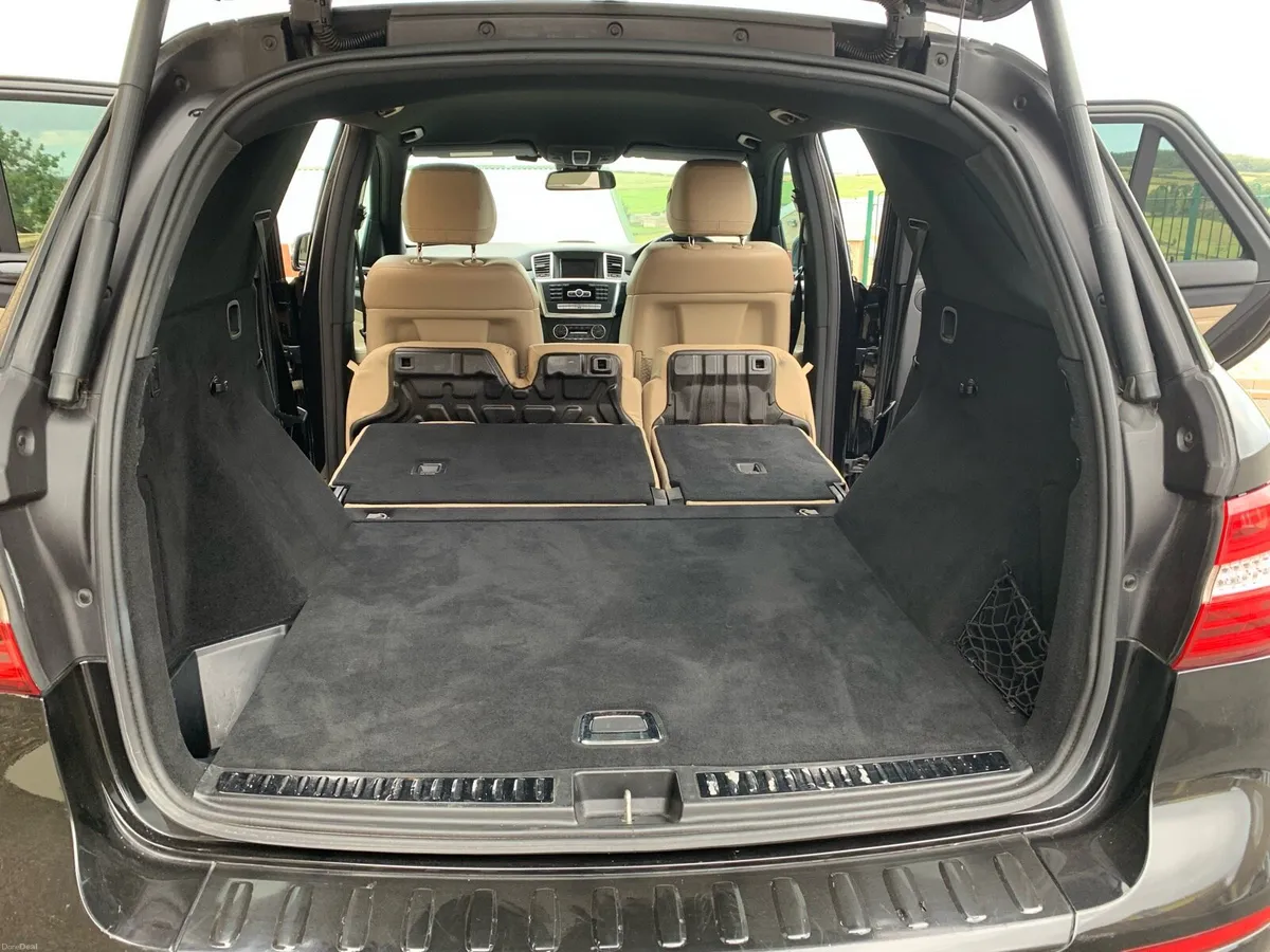 Mercedes-Benz ML-Class 2012 - Image 6