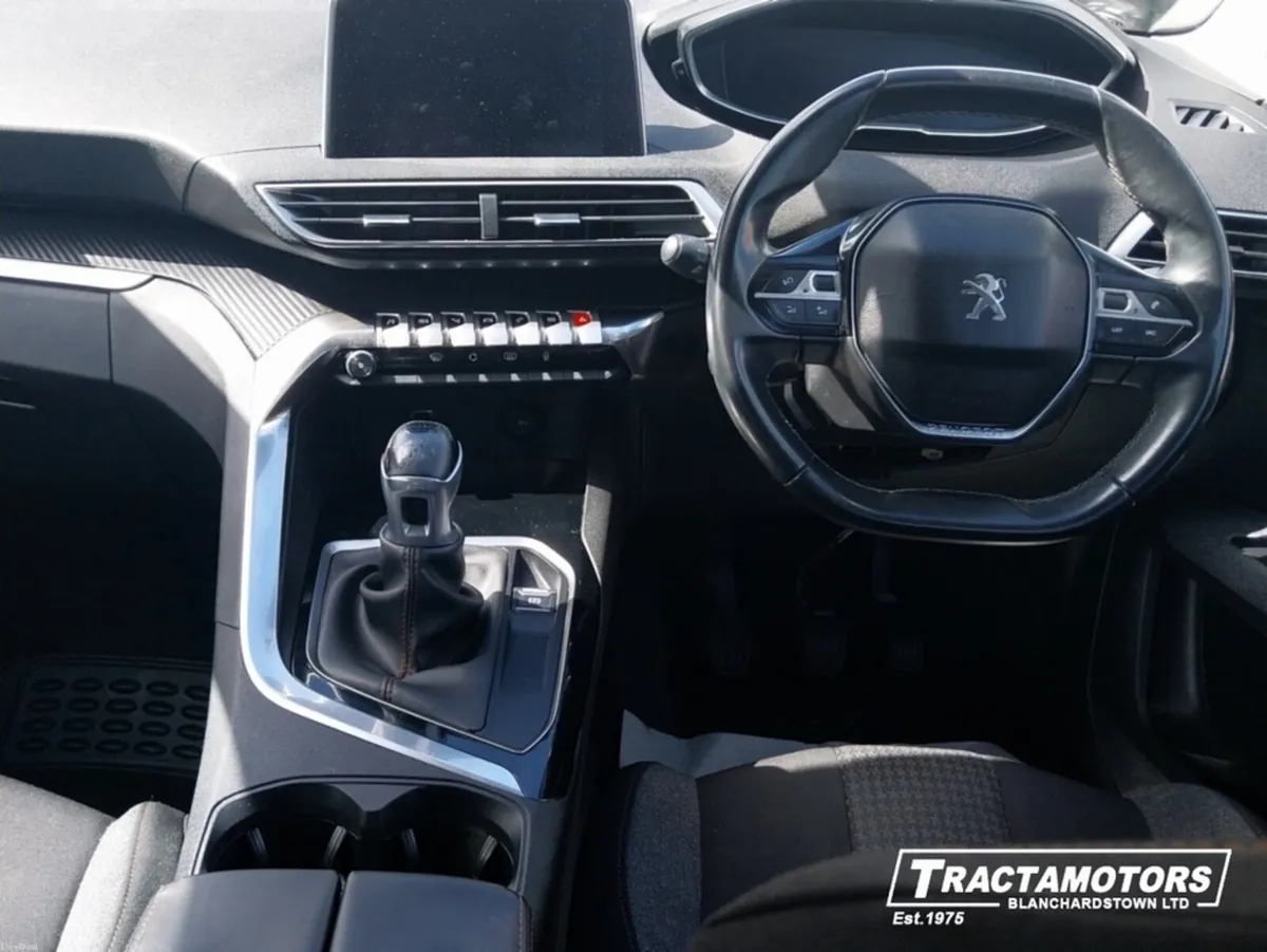 Peugeot 5008 ACTIVE 1.2 130 4DR - Image 2