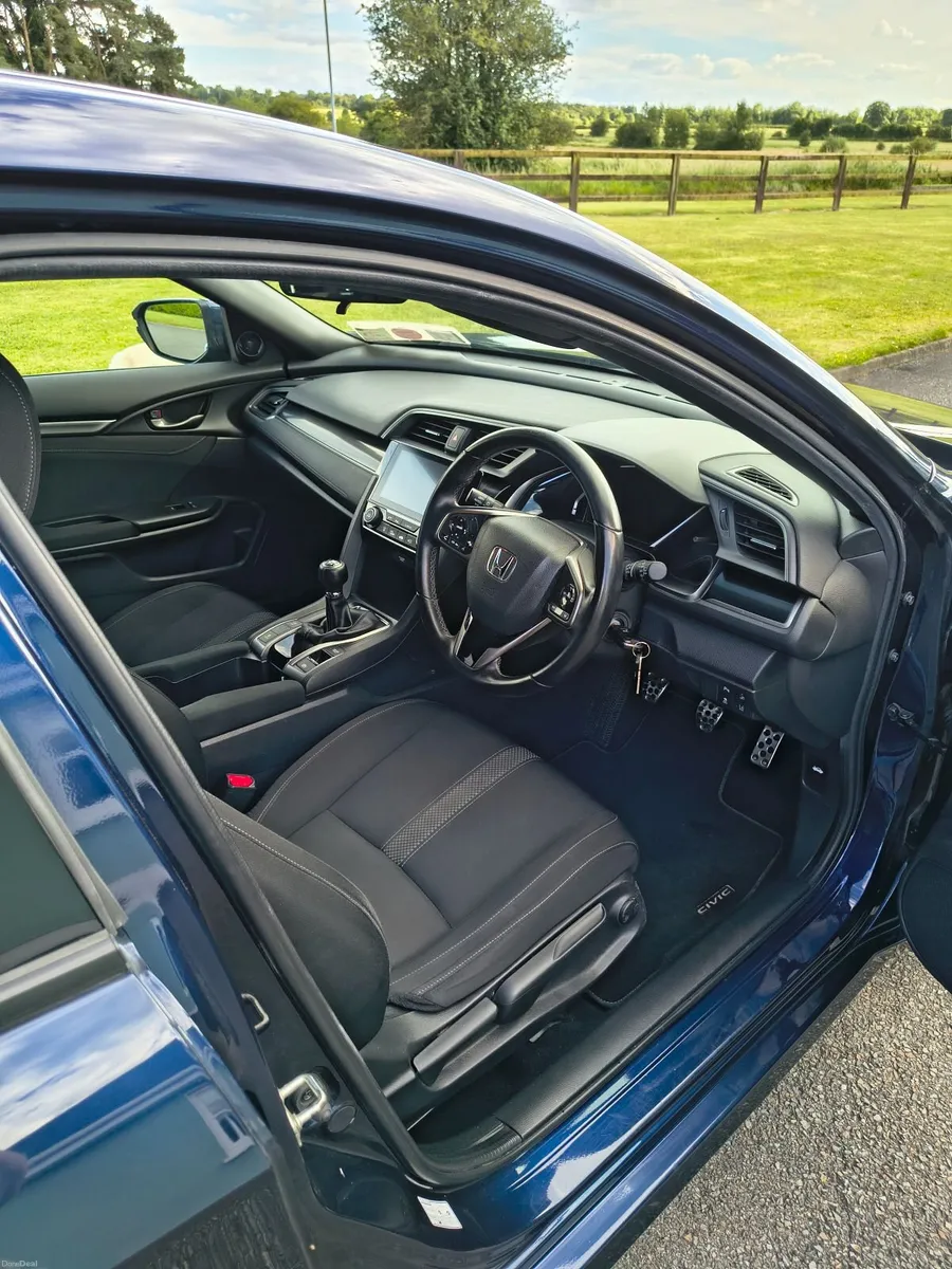 Honda Civic 2021 1.6 I-DTEC Smart Plus - Image 4