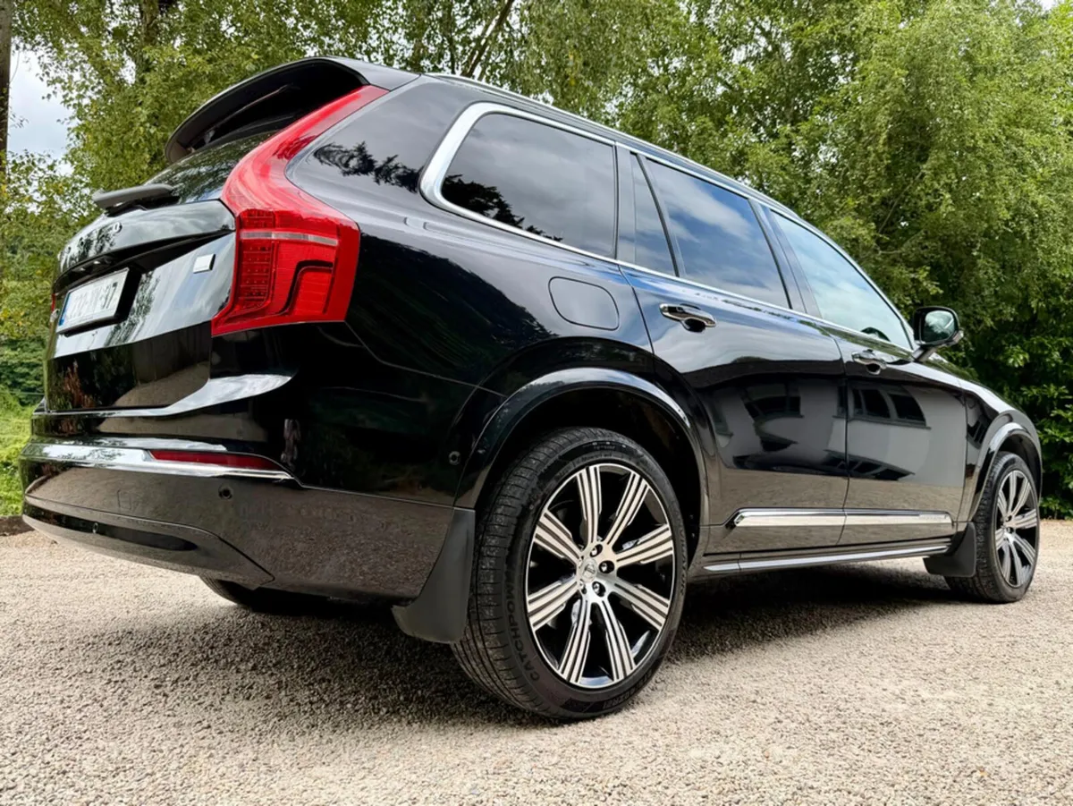 Volvo XC90 T8 PLUS BRIGHT AWD *Full Volvo Service - Image 6