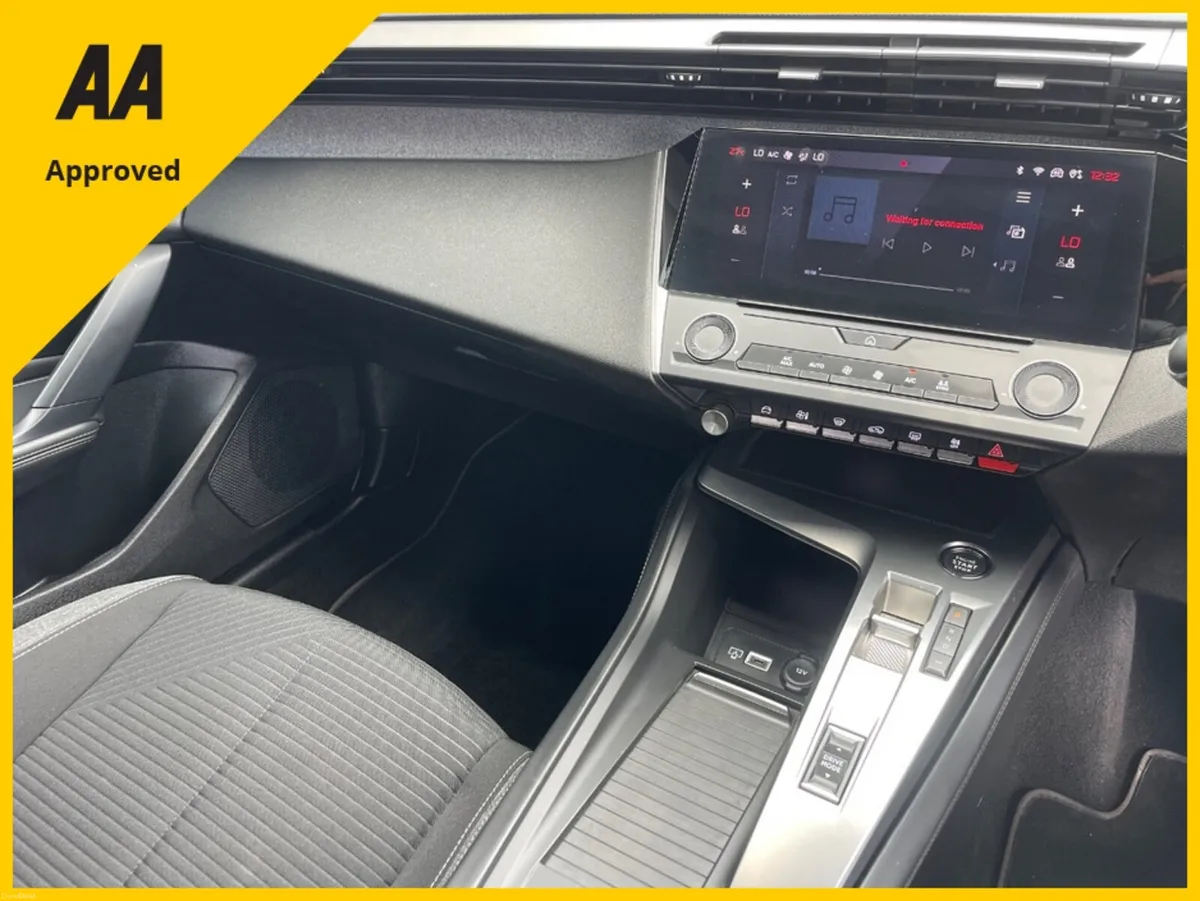 Peugeot 308 ACTIVE PREMIUM S/S FREE DELIVERY - Image 4