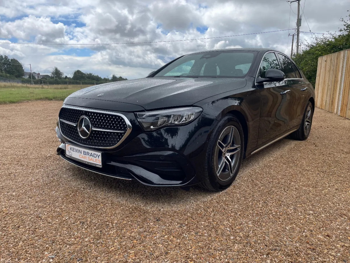Mercedes-Benz E-Class 220 AMG LINE DIESEL 2.0 LITR - Image 2