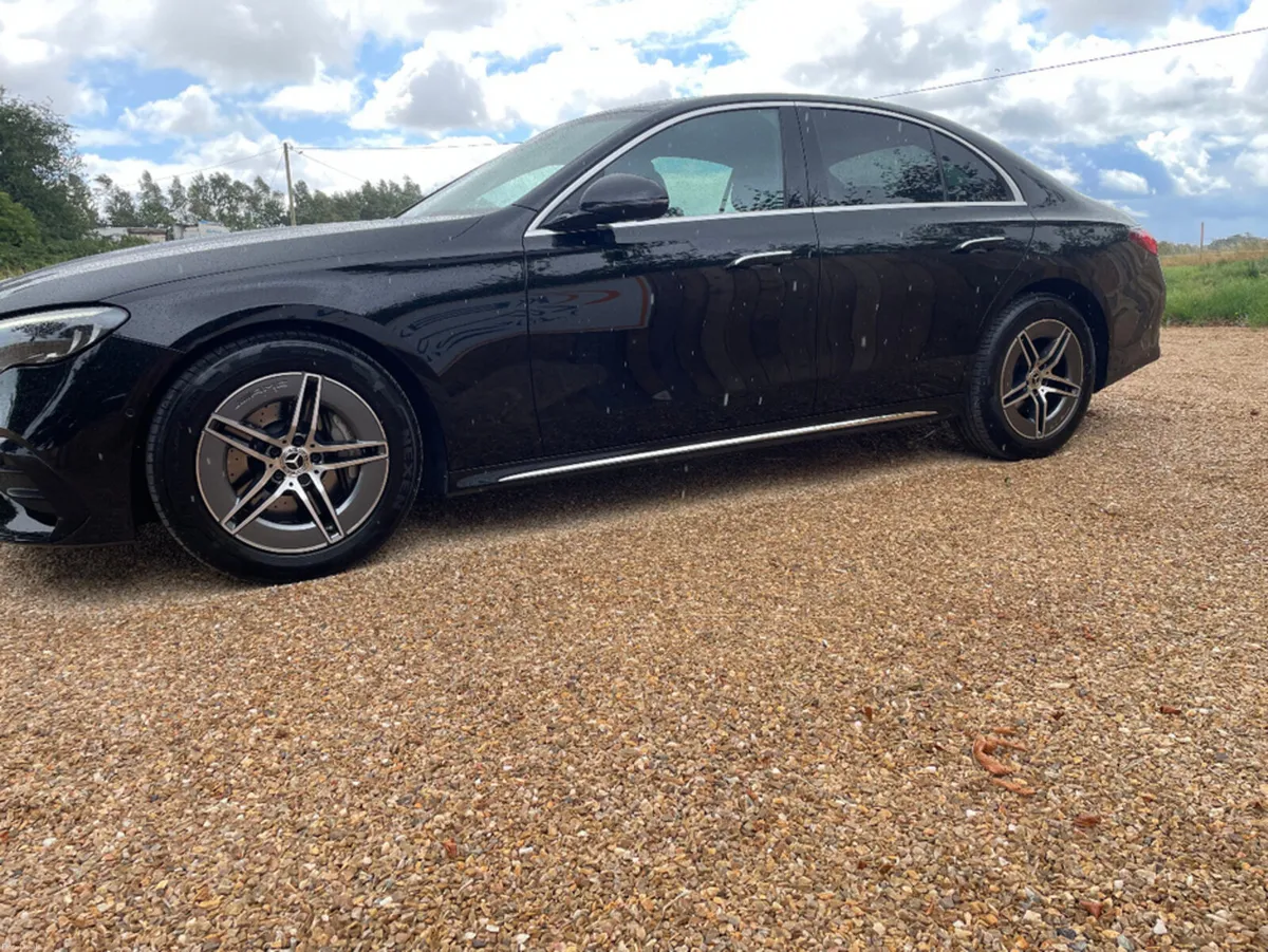 Mercedes-Benz E-Class 220 AMG LINE DIESEL 2.0 LITR - Image 4