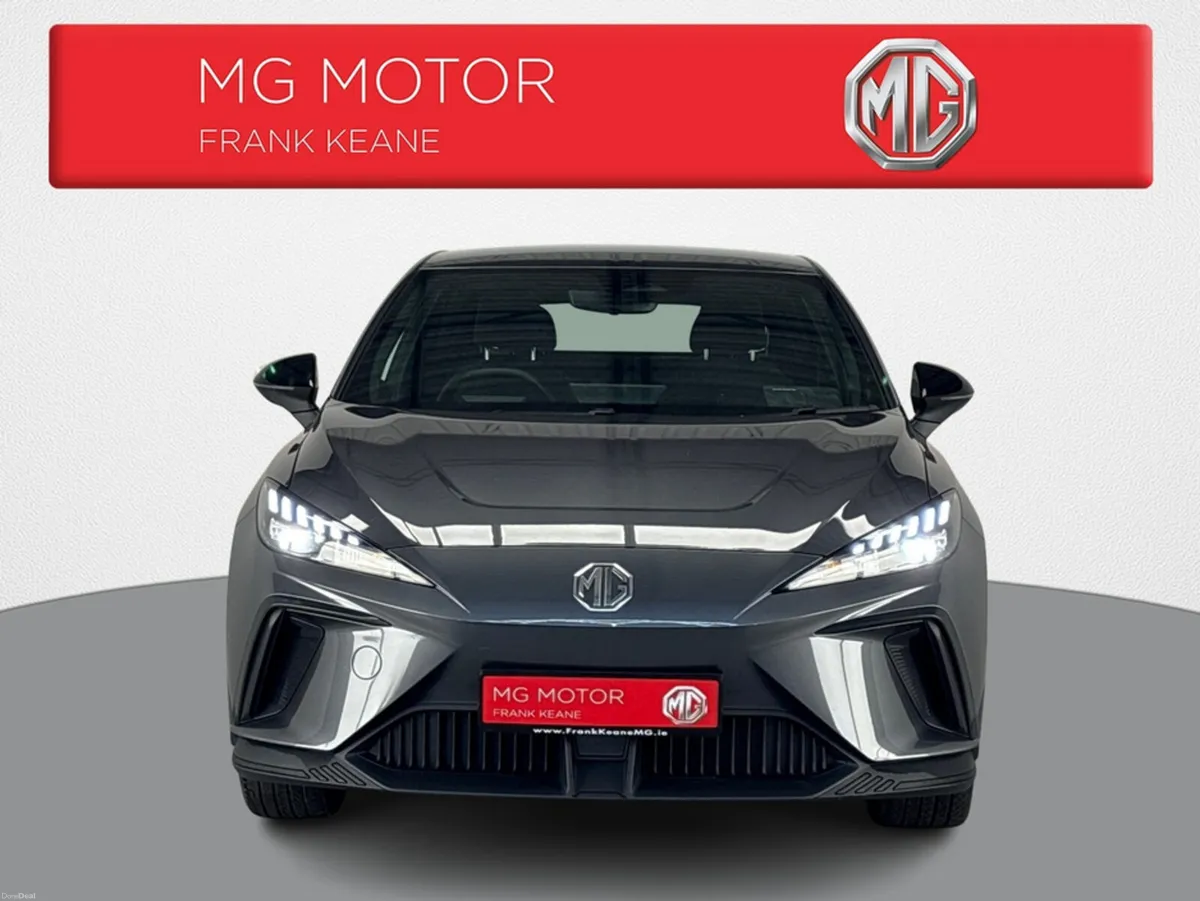 MG 4 LR EXCITE EV 203PS 5DR AUTO **FULL BLACK CLOT - Image 5