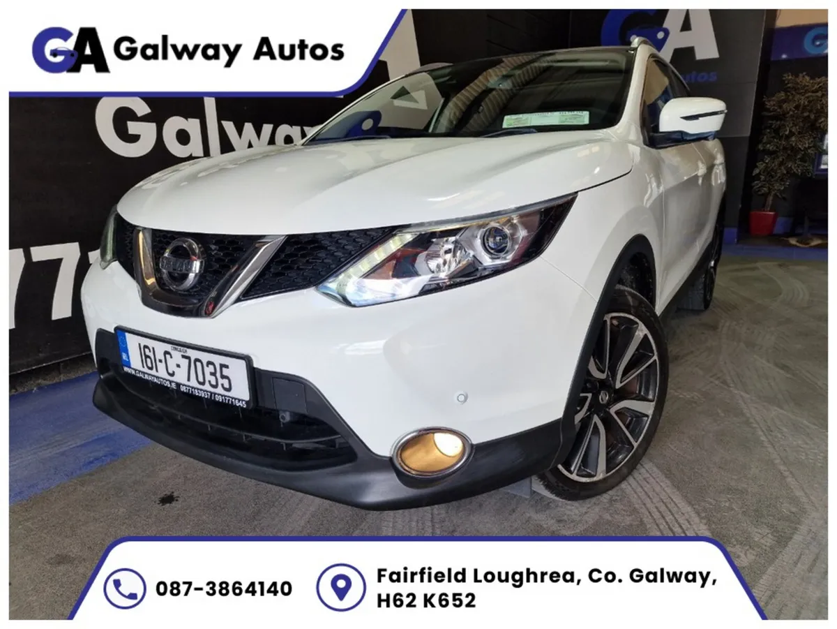 Nissan Qashqai 1.6 DCI **SAT NAV, PAN ROOF, FULL L - Image 1