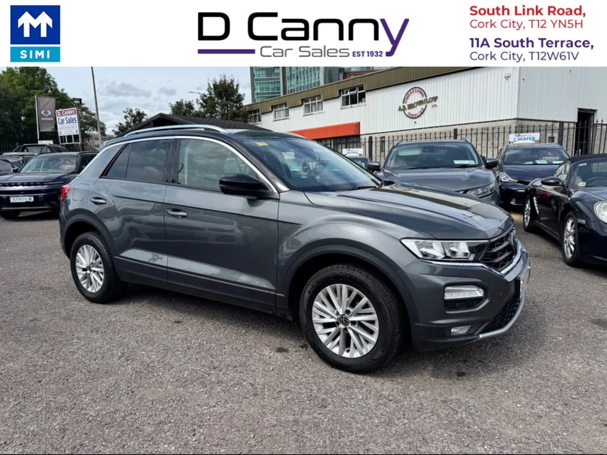 Volkswagen T-Roc DESIGN 1.0 TSI MANUAL 6SPEED FWD - Image 4