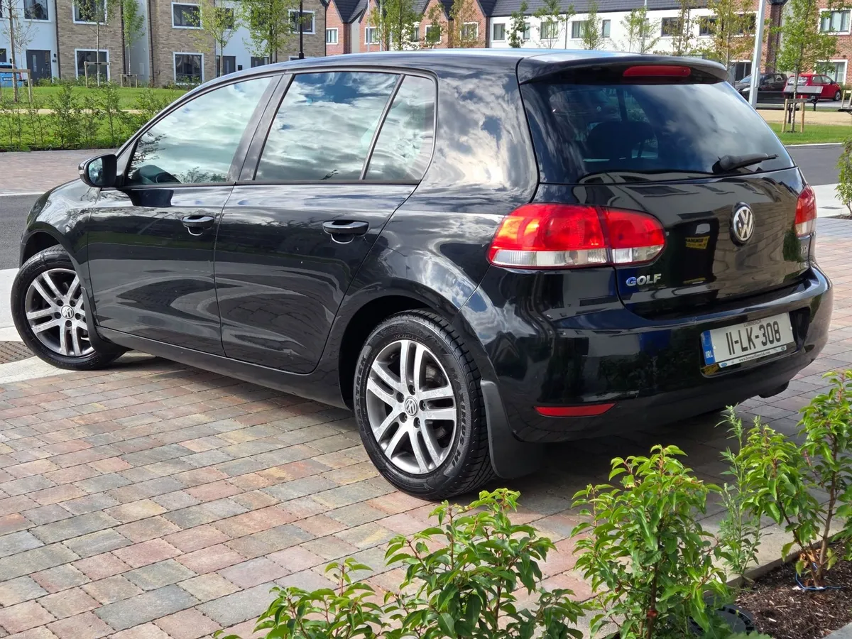 Volkswagen Golf 2011 - Image 6