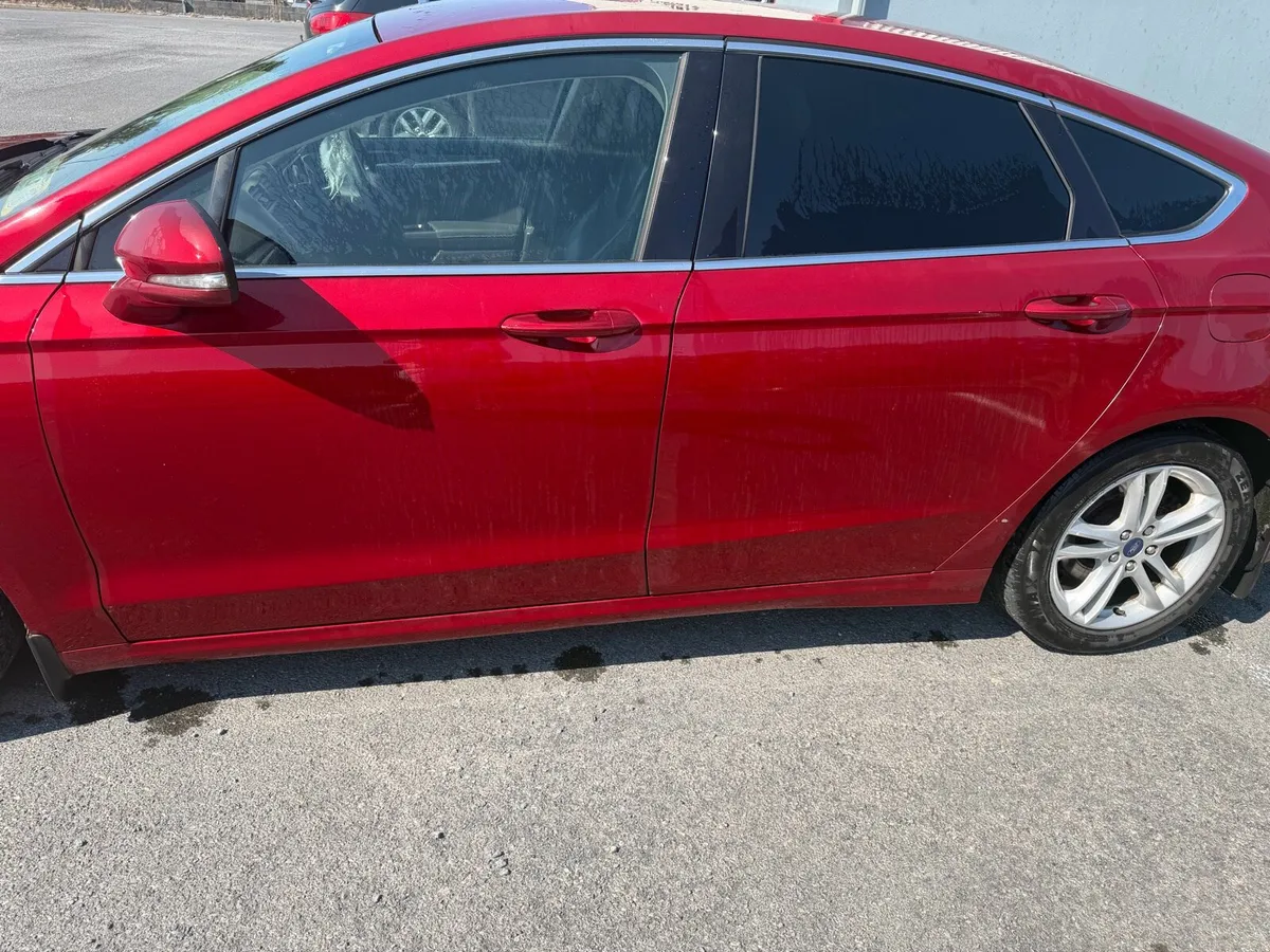 Ford Mondeo Titanium 2017 - Image 4