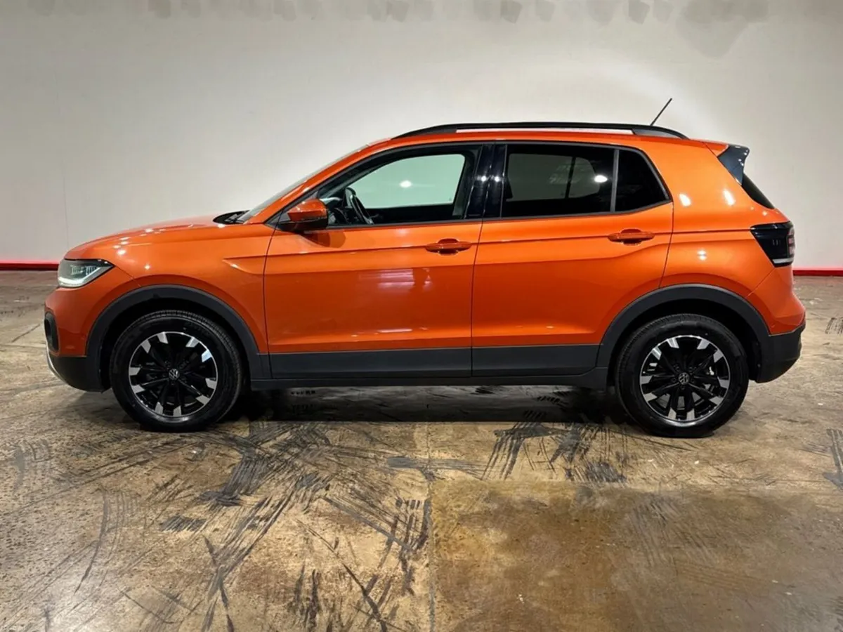 Volkswagen T-Cross 1.0 TSI ACTIVE AUTOMATIC - UPGR - Image 6