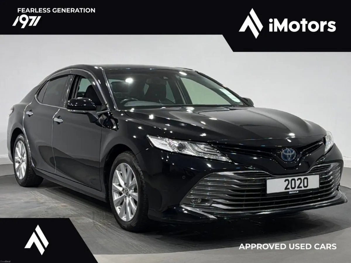 Toyota Camry AUTOMATIC HYBRID - Image 1