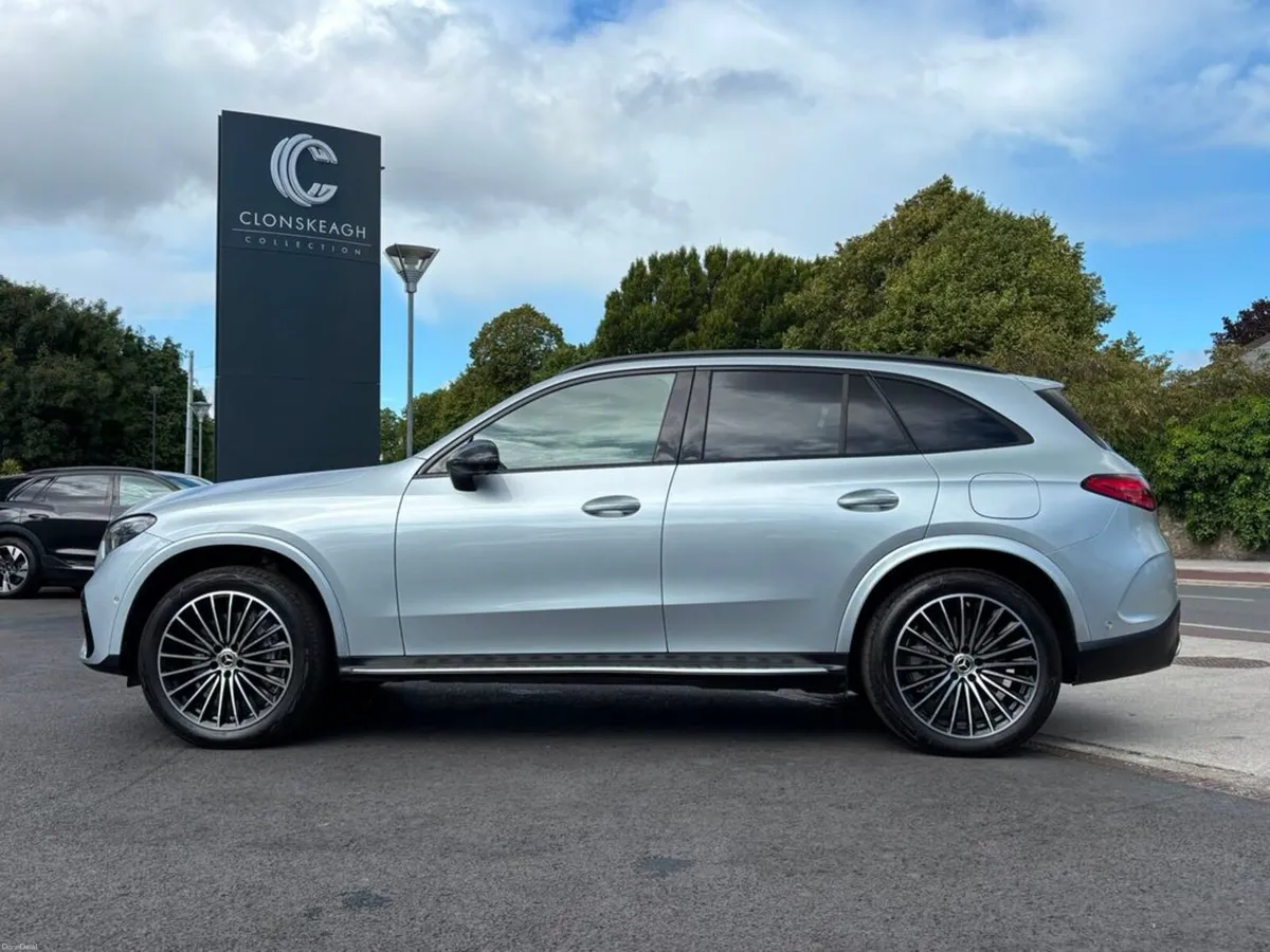Mercedes-Benz GLC GLC 300 E 4MATIC AMG LINE PREMIU - Image 4