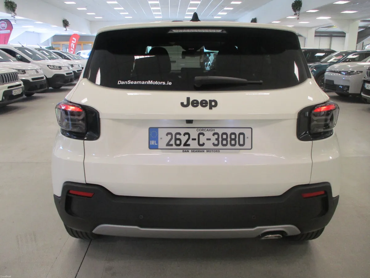 Jeep Avenger 2026 1.2 MHEV BLACK EDITION - Image 6
