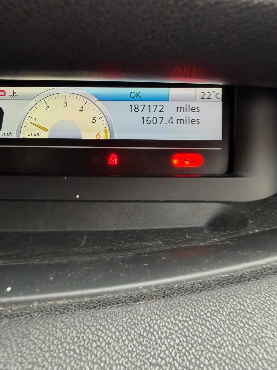 Renault Grand Scenic 2010 - Image 1