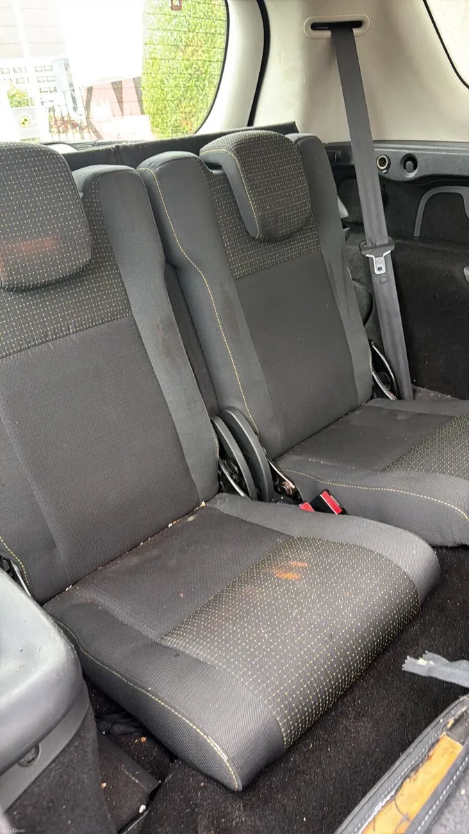 Renault Grand Scenic 2010 - Image 4