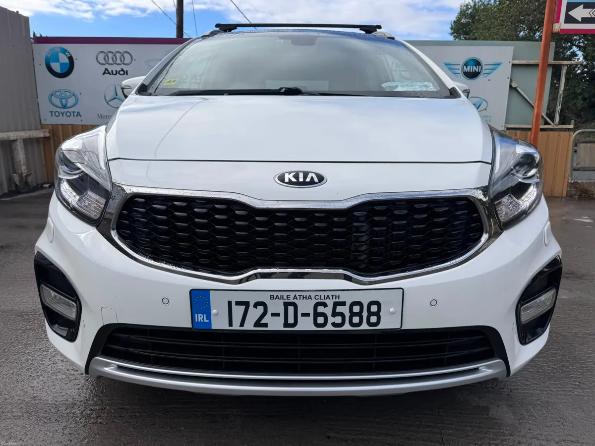 172 Kia Carens 1.7D GSE  High Spec 7 Seater - Image 3