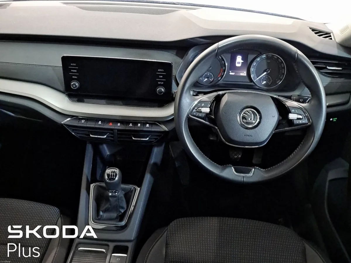 Skoda Octavia OCTAVIA AMB 2.0TDI 115HP - Image 2
