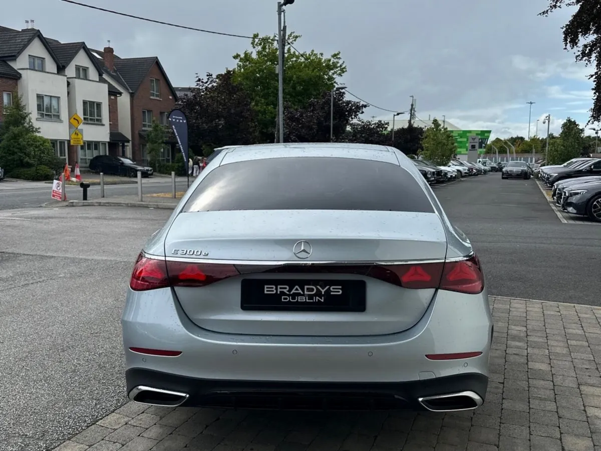 Mercedes-Benz E-Class E 300e AMG Line Plus - Image 5