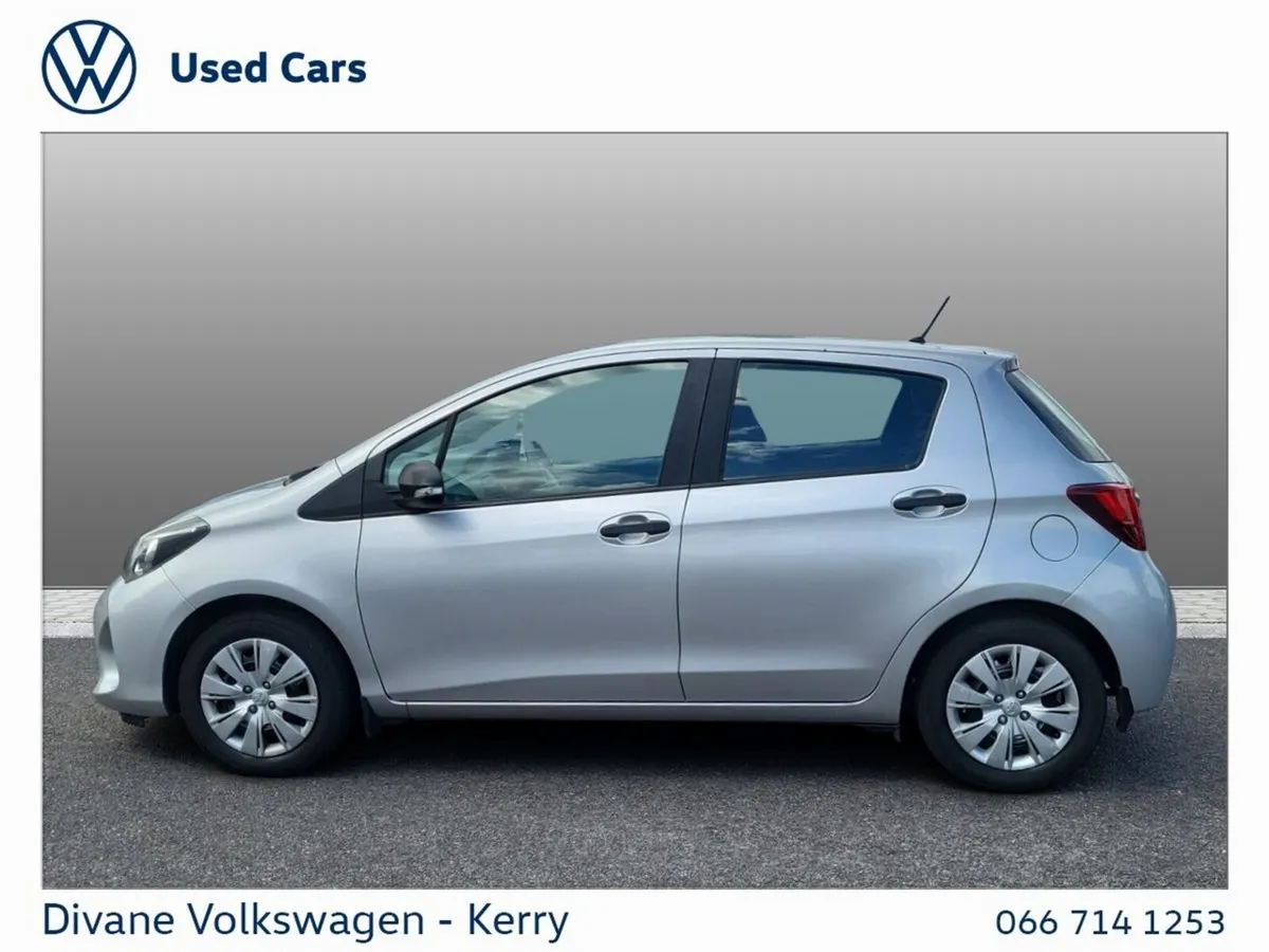 Toyota Yaris TERRA 1.0 PETROL - Image 6