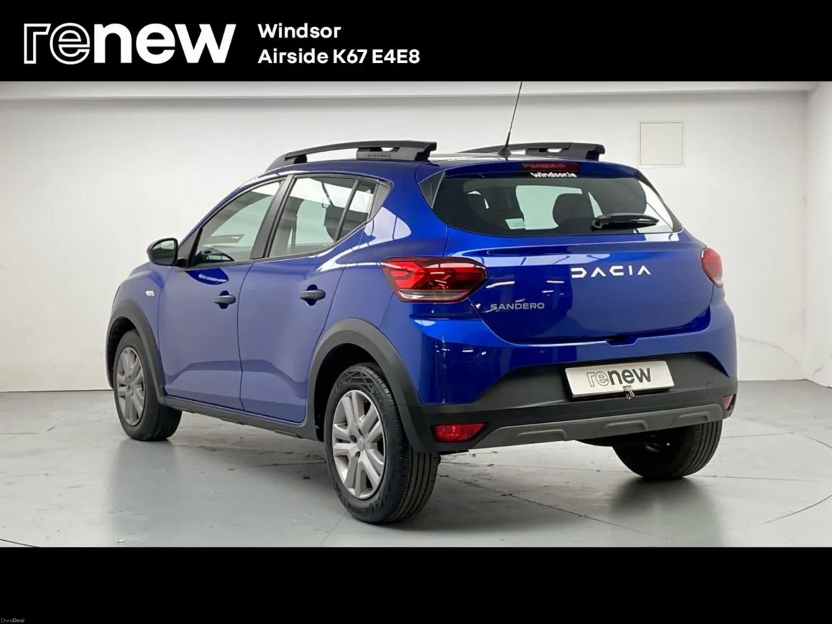 Dacia Sandero Stepway TCe 90 STEPWAY Essential - Image 3