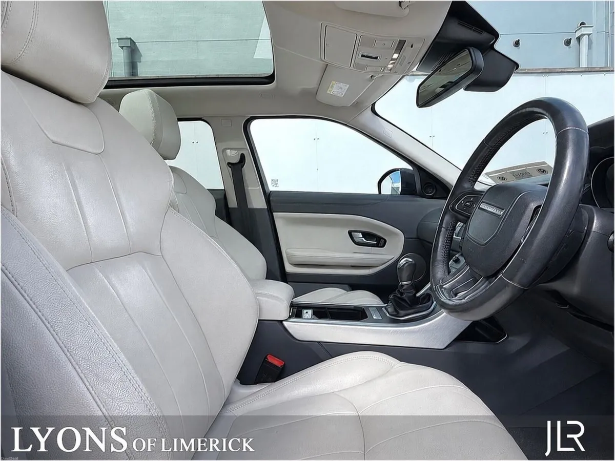 Land Rover Range Rover Evoque 2.0 ED4 SE Manual - Image 3