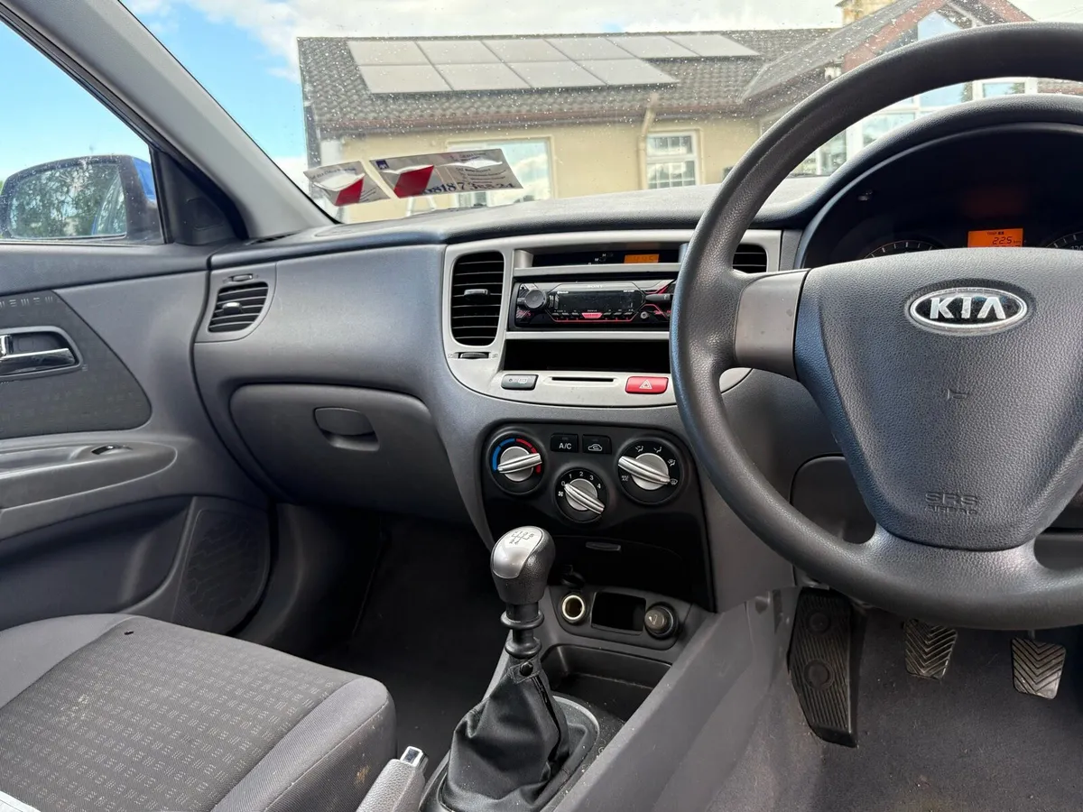 KIA RIO 1.3 PETROL NCT 01/27 - Image 5