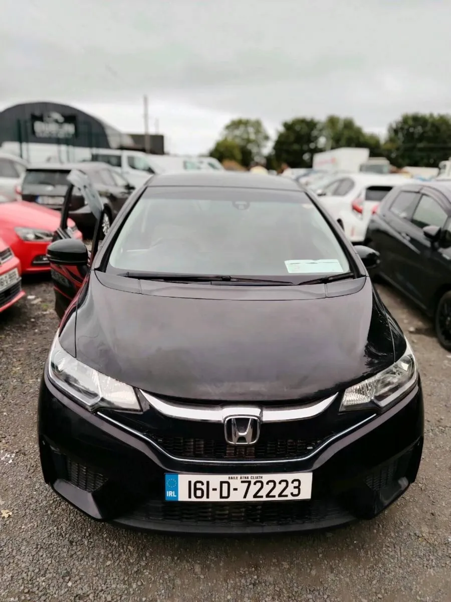 Honda fit hybird - Image 1