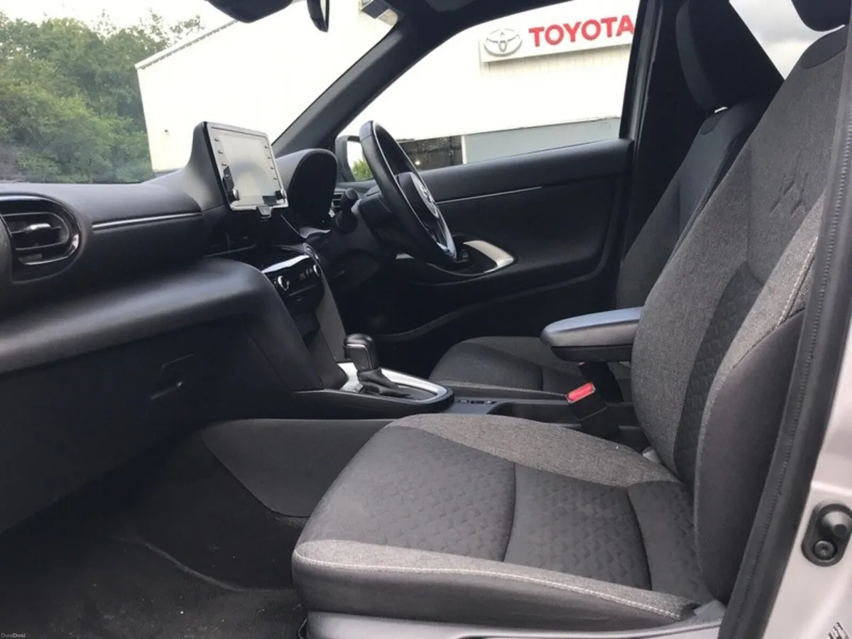 Toyota Yaris Cross LUNA SPORT - GRANDONS - Image 6
