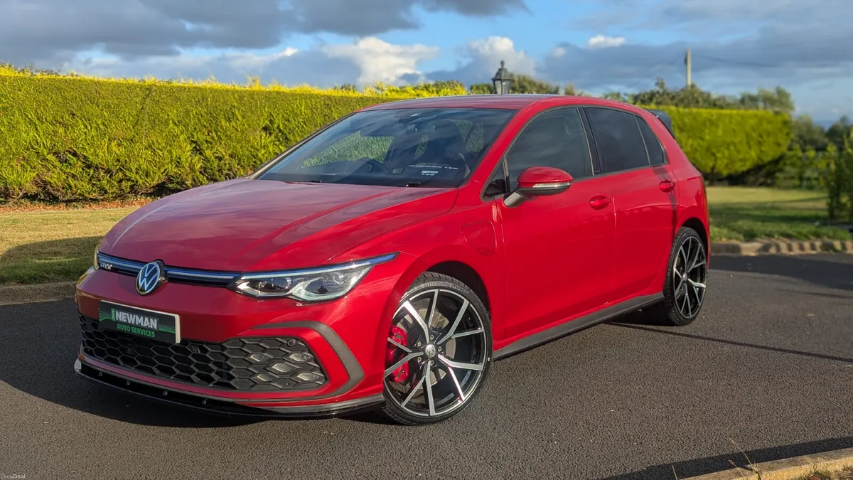Volkswagen Golf 2021 GTE High spec - Image 6