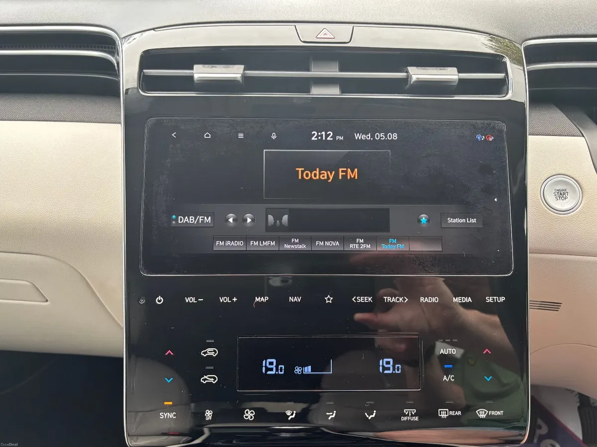 211 Hyundai Tucson 1.6 Diesel Executive Plus Model - Image 4
