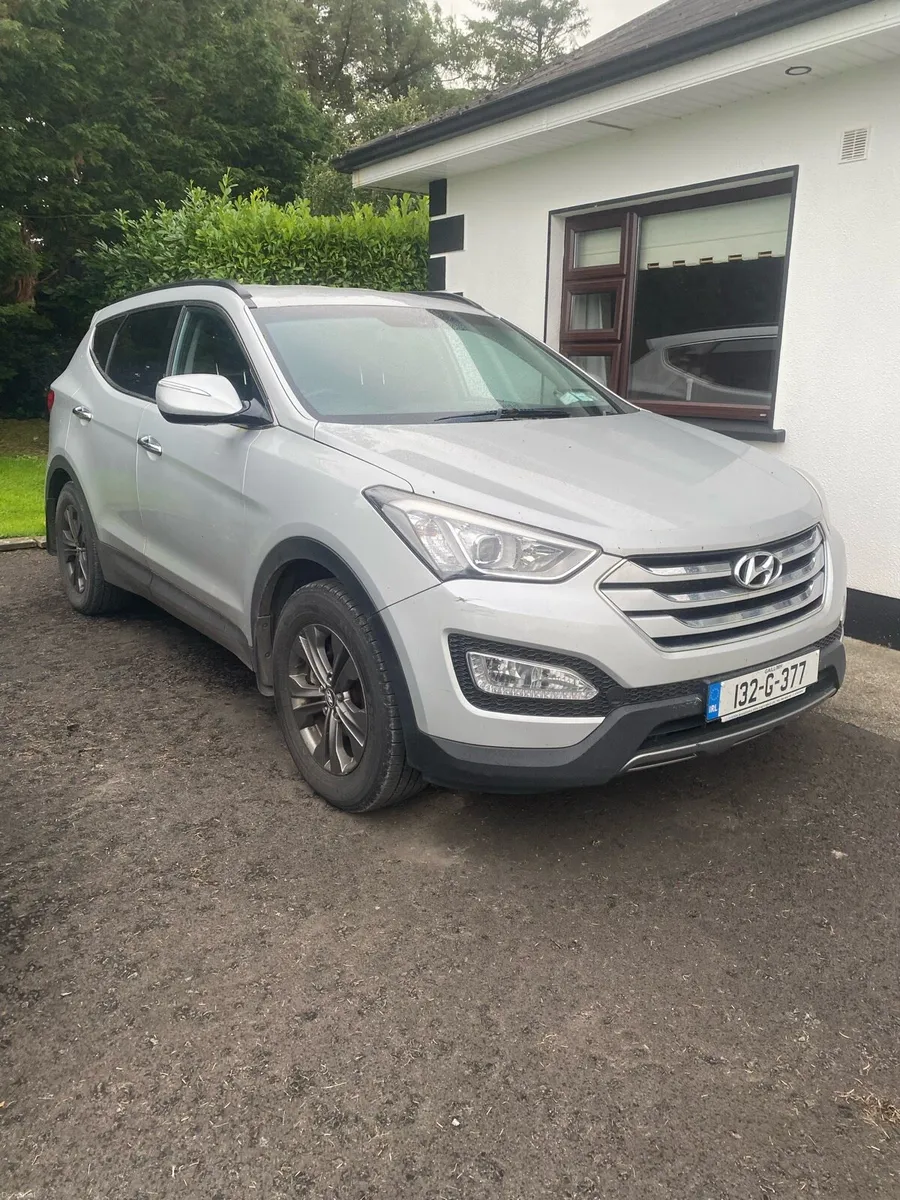 Hyundai Santa Fe - Image 2