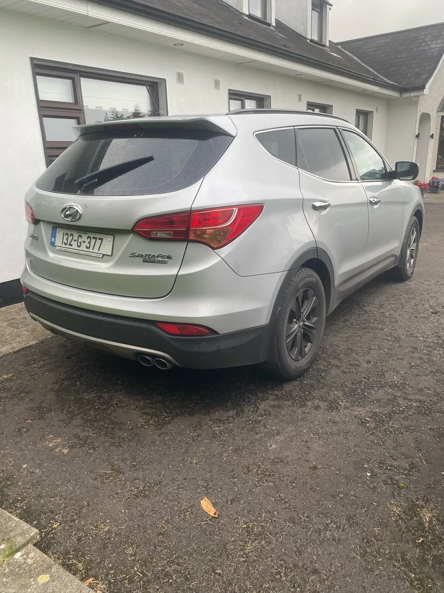 Hyundai Santa Fe - Image 4