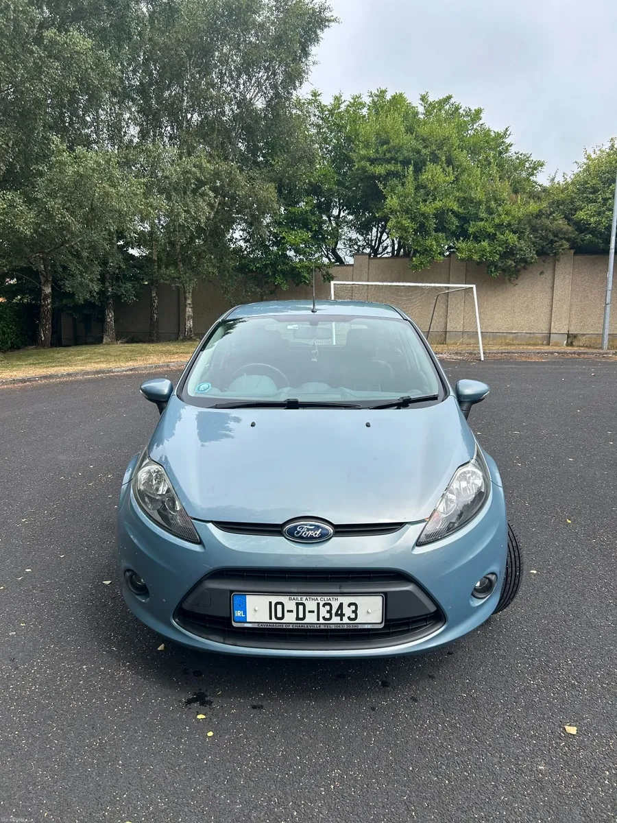 Ford Fiesta 2010 - Image 1