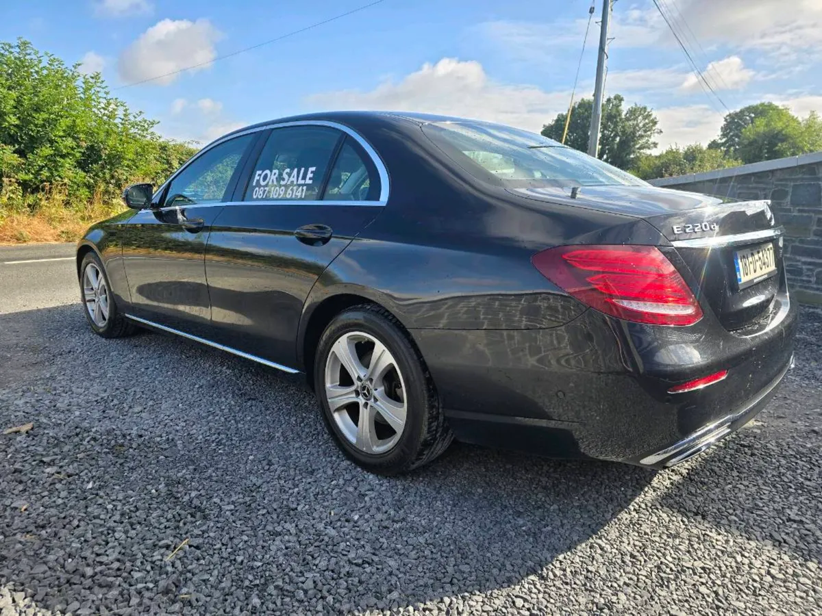 MERCEDES E220 ELEGANCE - Image 5