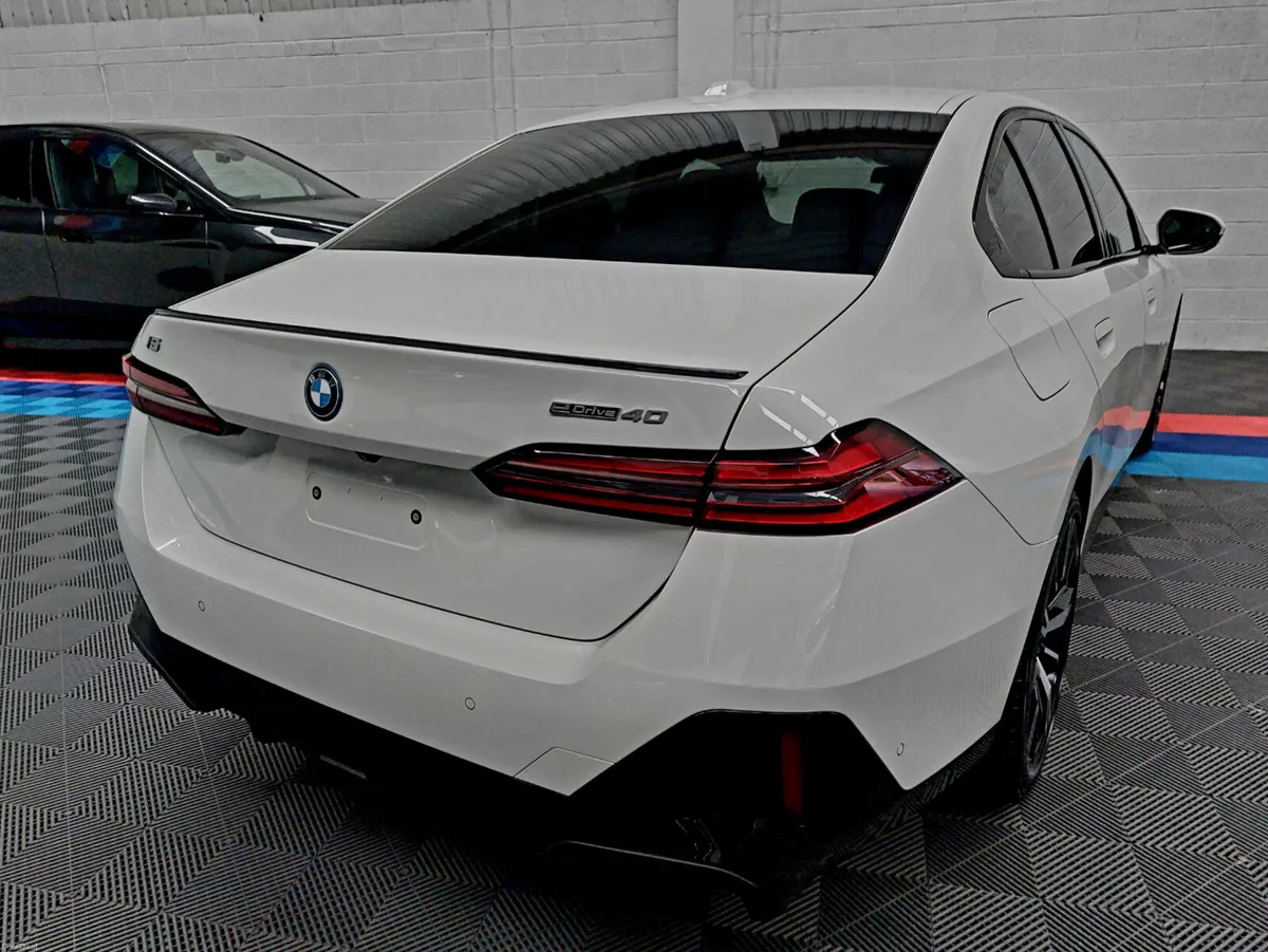 I5 M SPORT PRO - Image 5