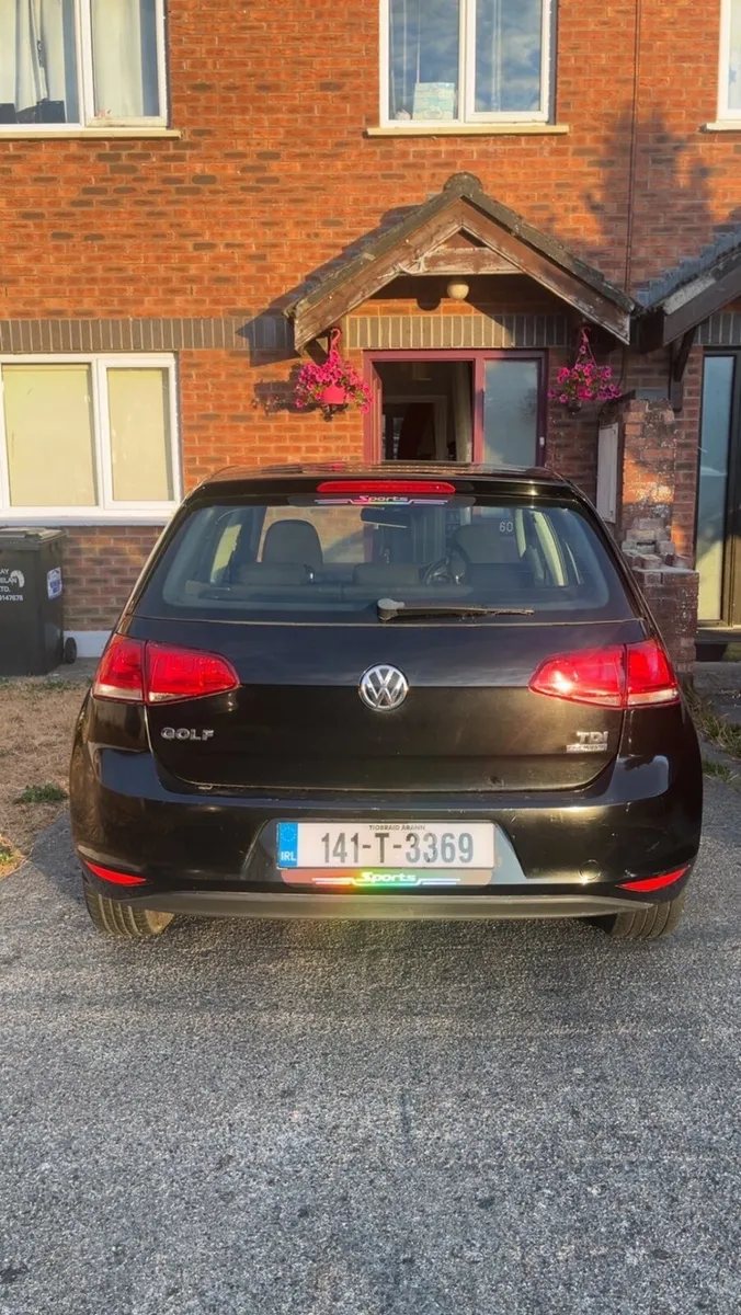 Volkswagen Golf - Image 1