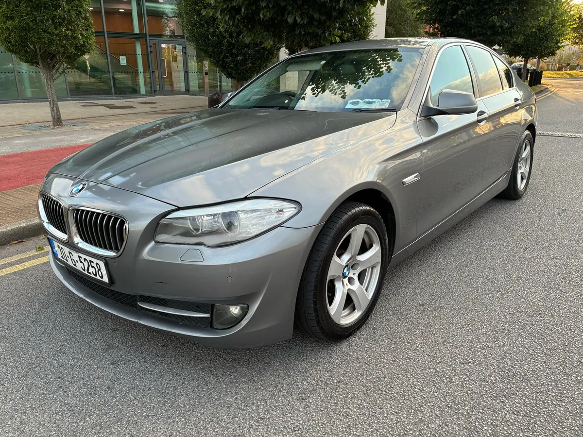 BMW 520d 2010 Automatic - Image 2