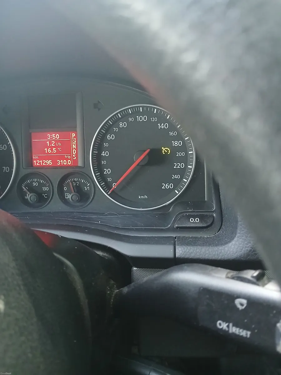 Volkswagen Golf 2006 - Image 1