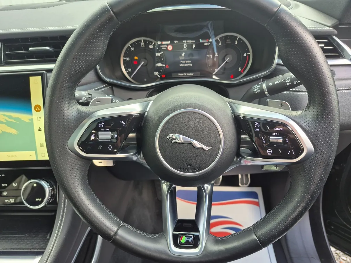 Jaguar F-Pace 2023 - Image 5