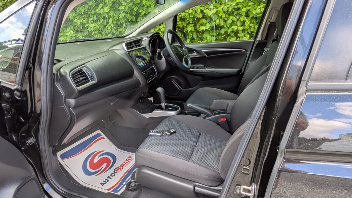 Honda Jazz 1.3 Petrol NOT HYBRID, 2018 - Image 3