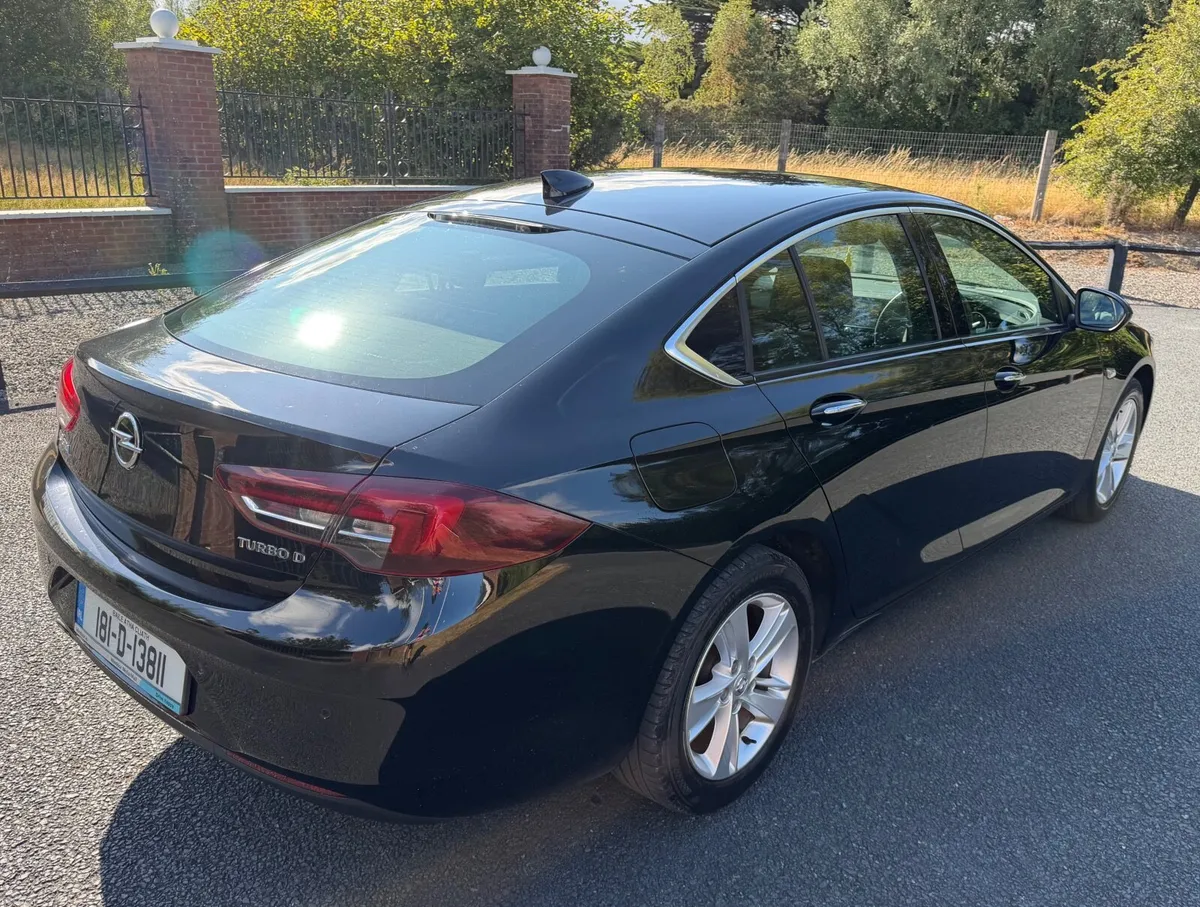 Opel Insignia Taxed & Tested - Image 3