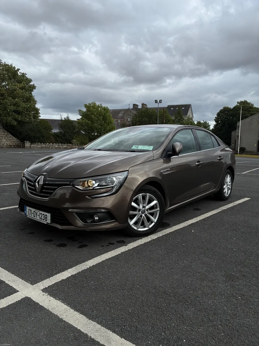 Renault Megane Automatic 2017 - Image 1