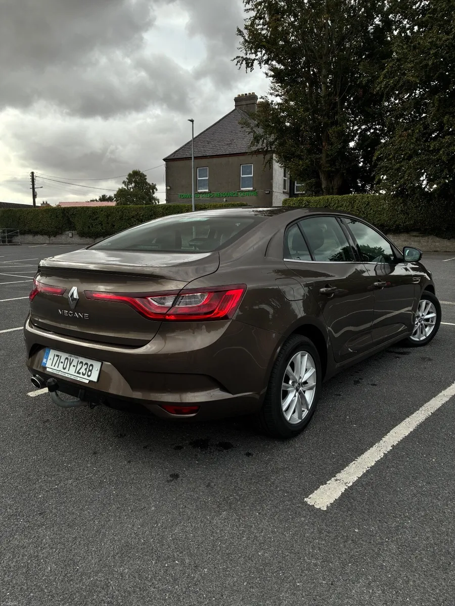Renault Megane Automatic 2017 - Image 3