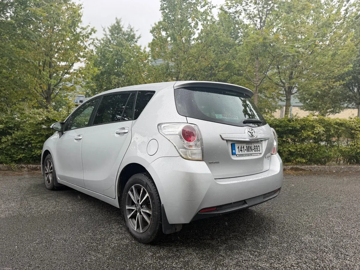Toyota verso - Image 4