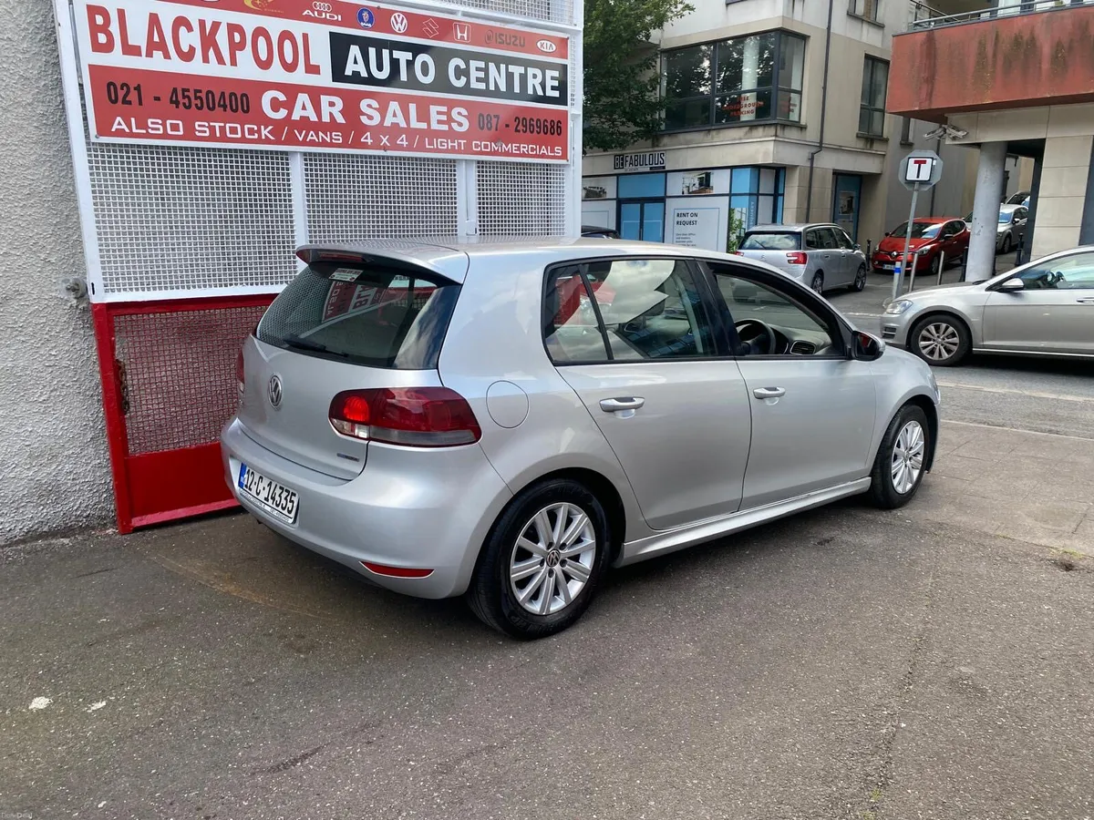Volkswagen Golf 2012 - Image 4