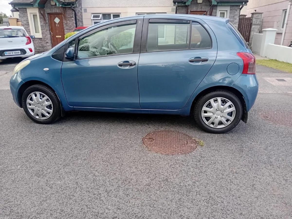 Toyota Yaris 2007 - Image 4