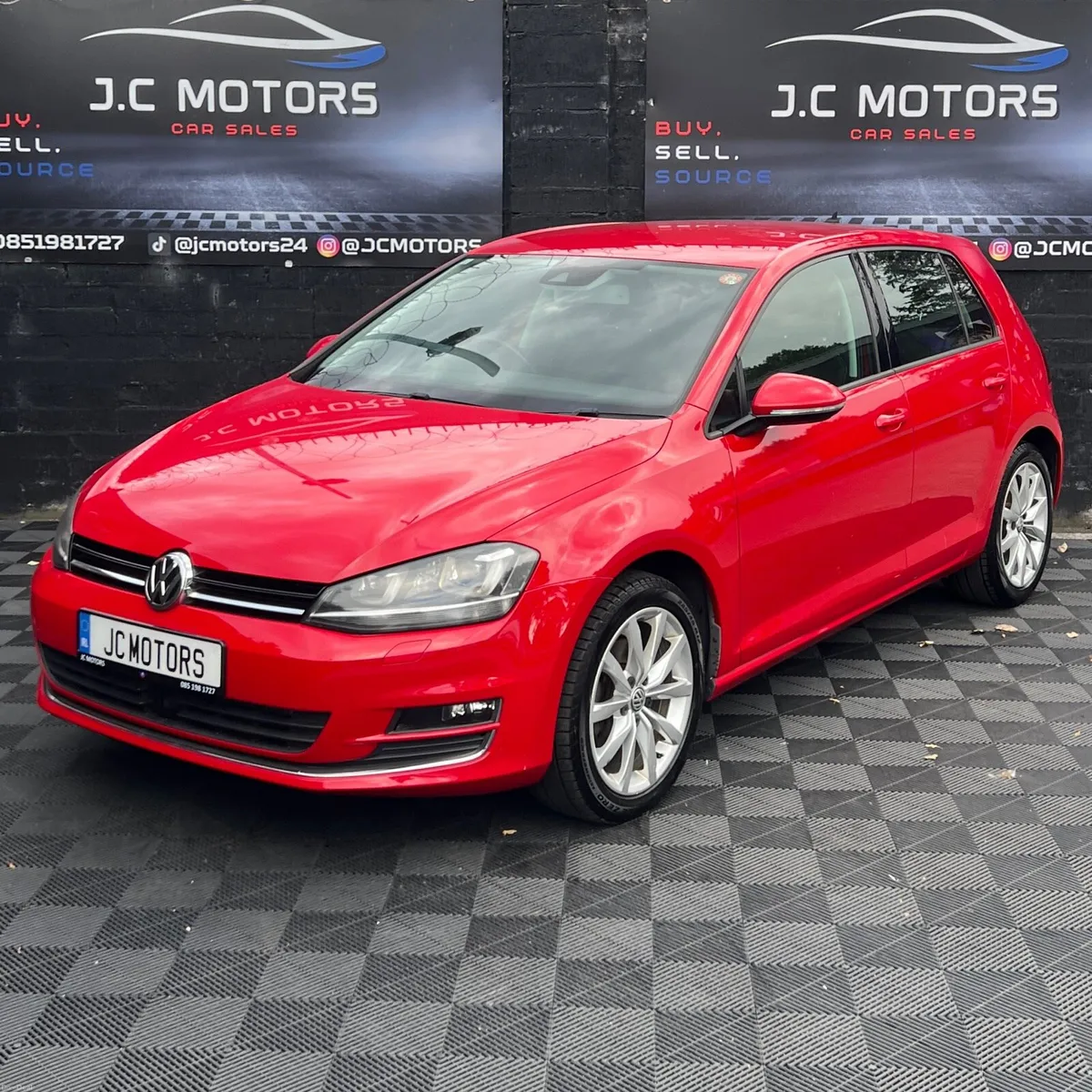 2015 VW Golf Highline 1.4 Automatic - Image 3