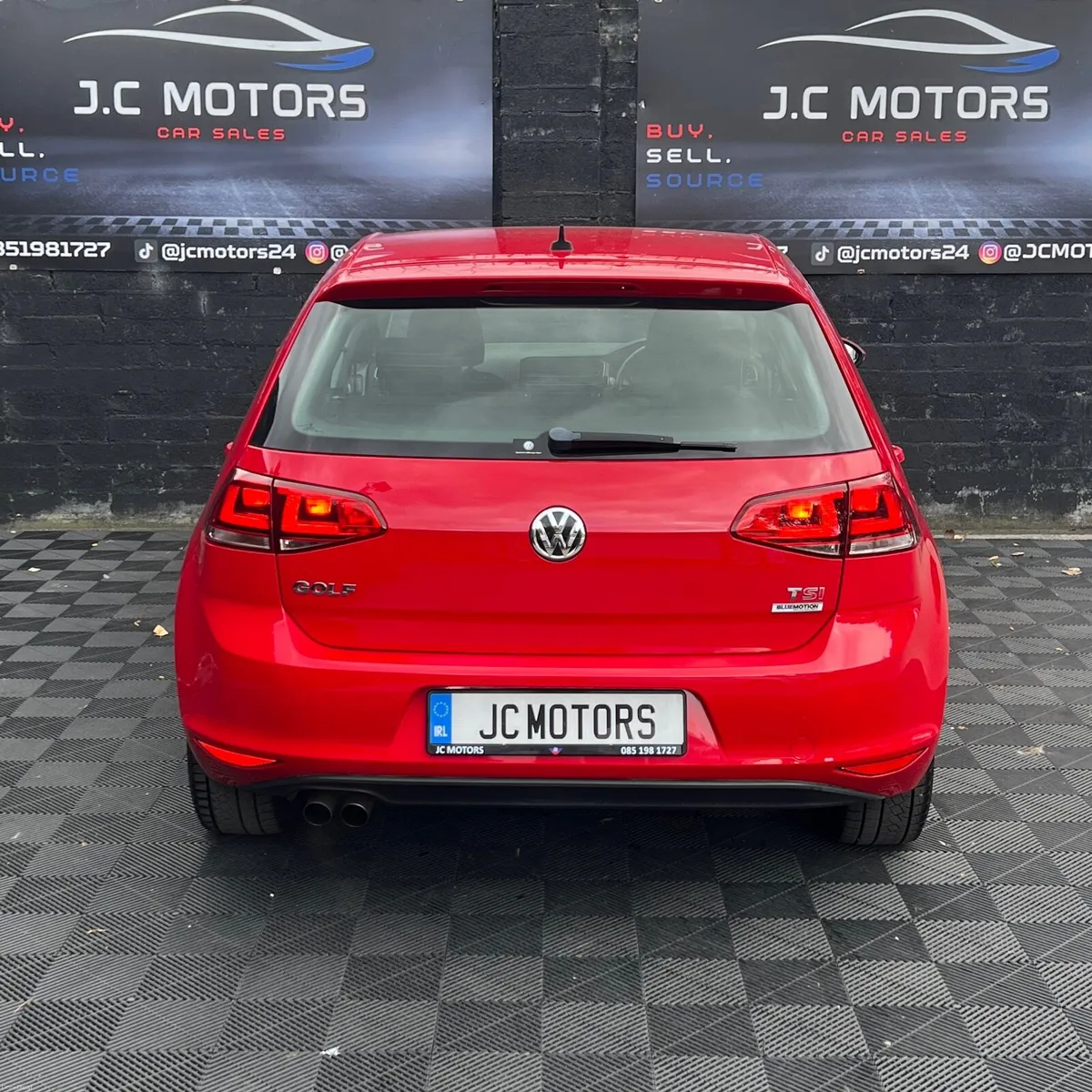 2015 VW Golf Highline 1.4 Automatic - Image 5
