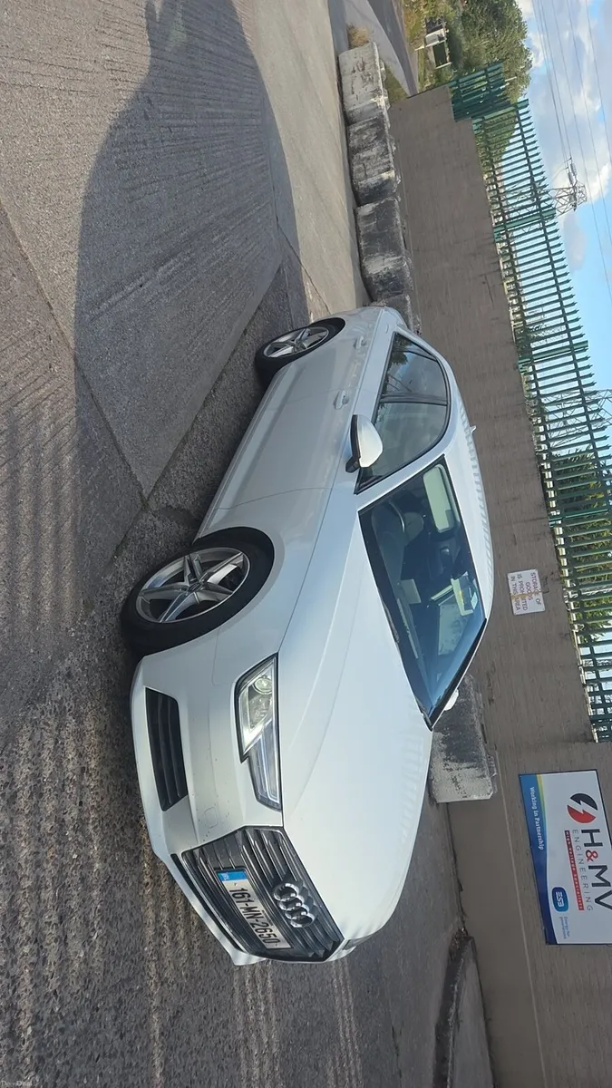 Audi A4 - Image 1